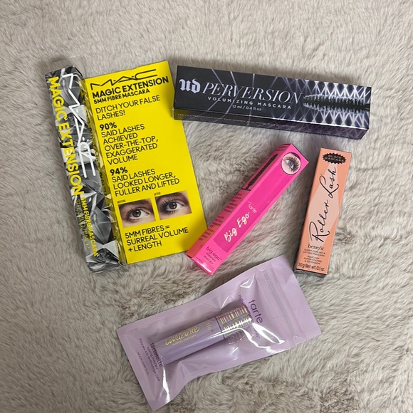 NWT Mascara bundle - Picture 1 of 11